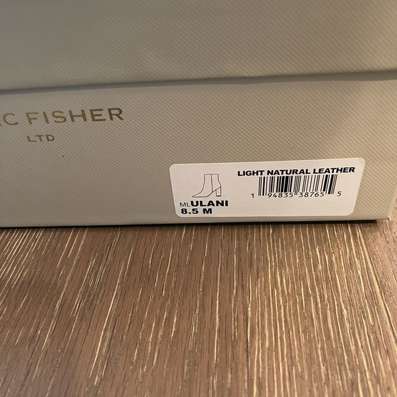 Marc Fisher Ulani Bootie in Light Natural Leather - Picture 5 of 7